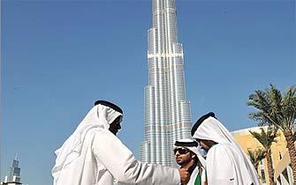 Dubái inaugura el edificio más alto del mundo, Plataforma Urbana