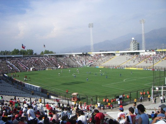 Estadio Monumental © peatc, vía Flickr.