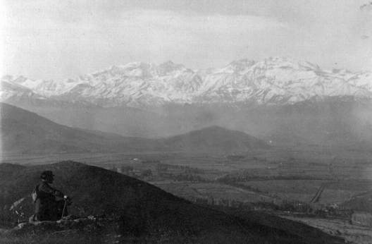 Vista desde el cerro San Cristóbal hacia el oriente en 1919. Fuente: Alberto Sironvalle (alb0black en Twitter).